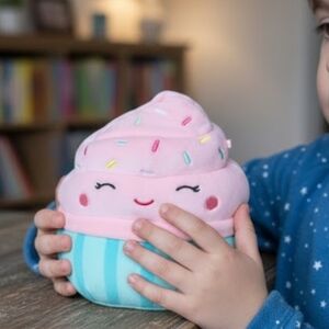 Squishmallows Diedre the Cupcake Plush Toy